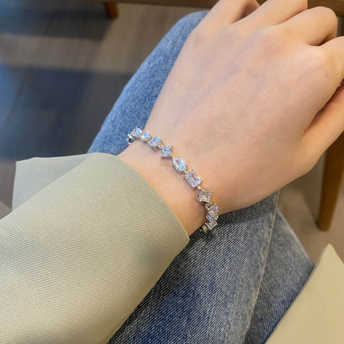 [Kincade Jewelrys]Unique Exquisite Multi Cut Daily Bracelet