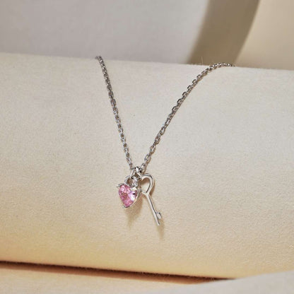 [Kincade Jewelrys]Unique Heart Shape Key Pendent Necklace