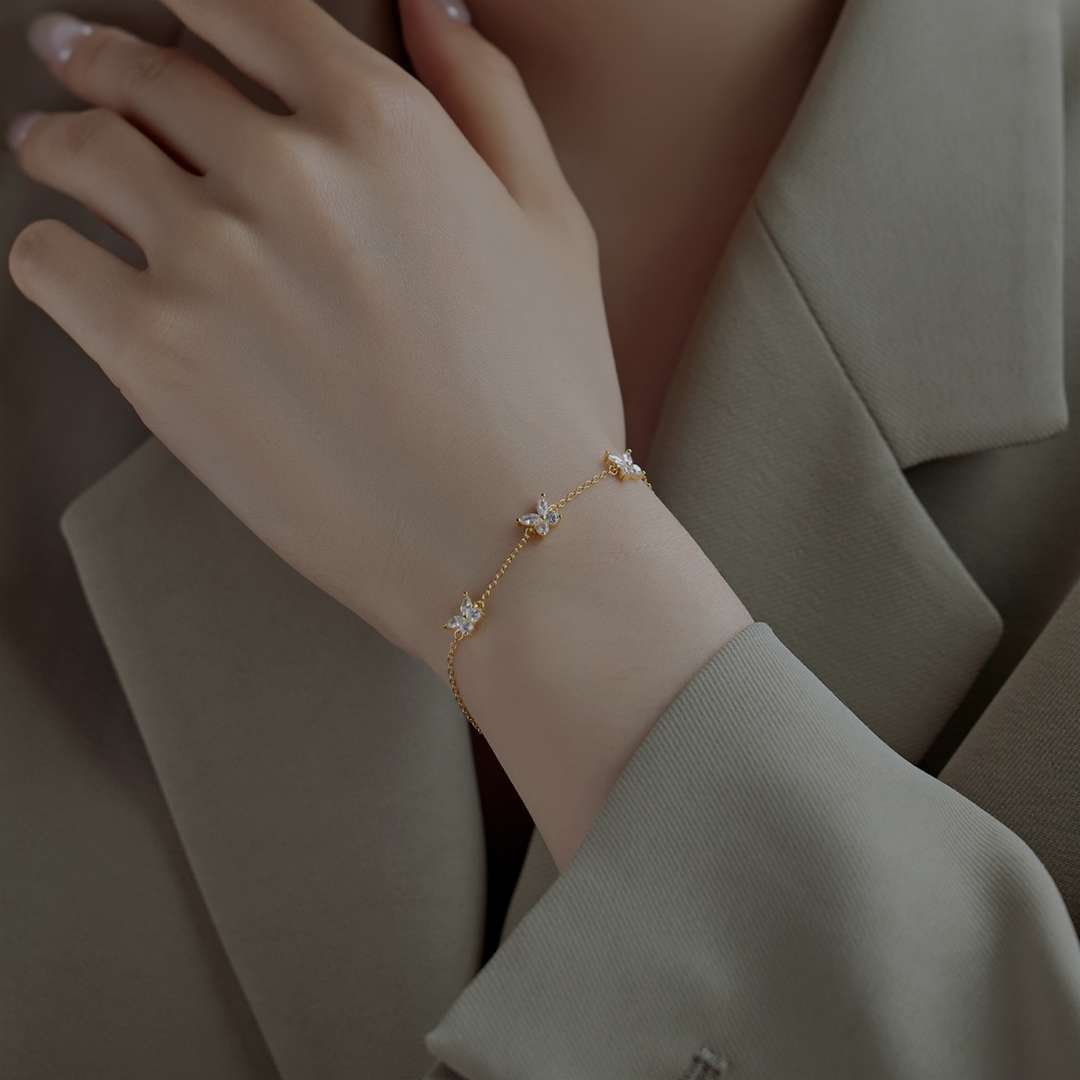 [Kincade Jewelrys]Radiant Butterfly Shape Necklace