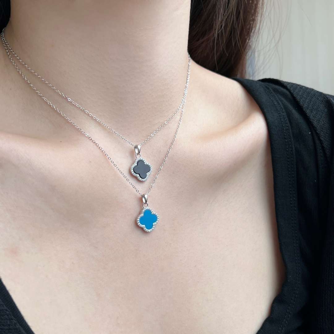 [Kincade Jewelrys]Dainty Flower Shape Necklace