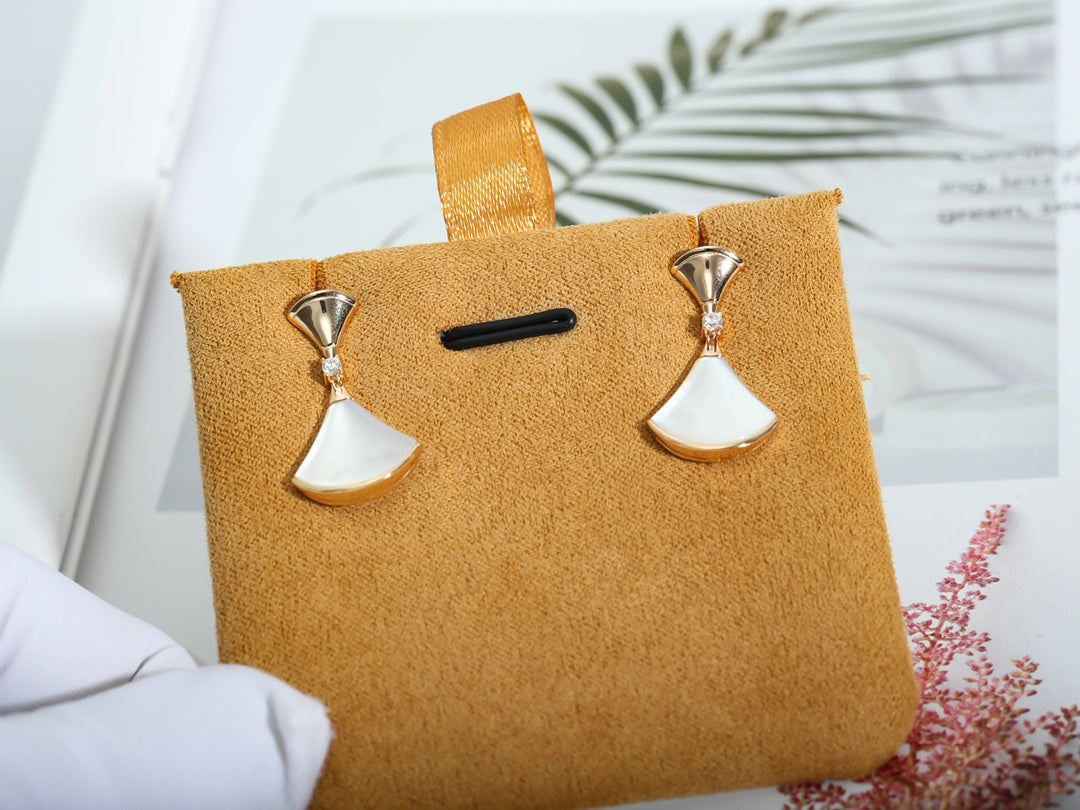 [Kincade Jewelrys]DREAM MOP PINK GOLD EARRINGS