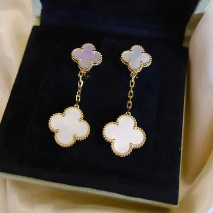 [Kincade Jewelrys]CLOVER 2 MOTIF WHITE MOP EARRINGS