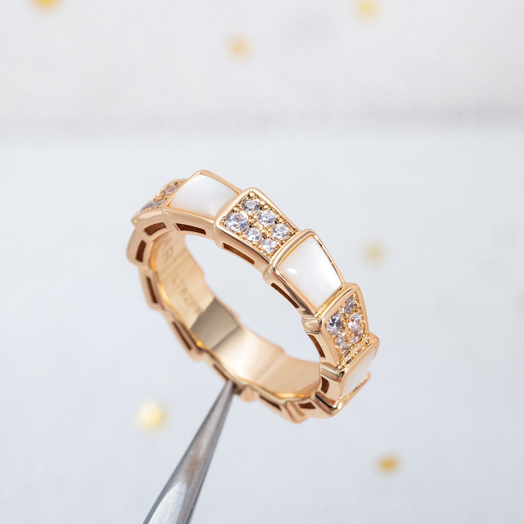 [Kincade Jewelrys]SERPENTI RING PINK GOLD MOP DIAMOND PAVED 4MM