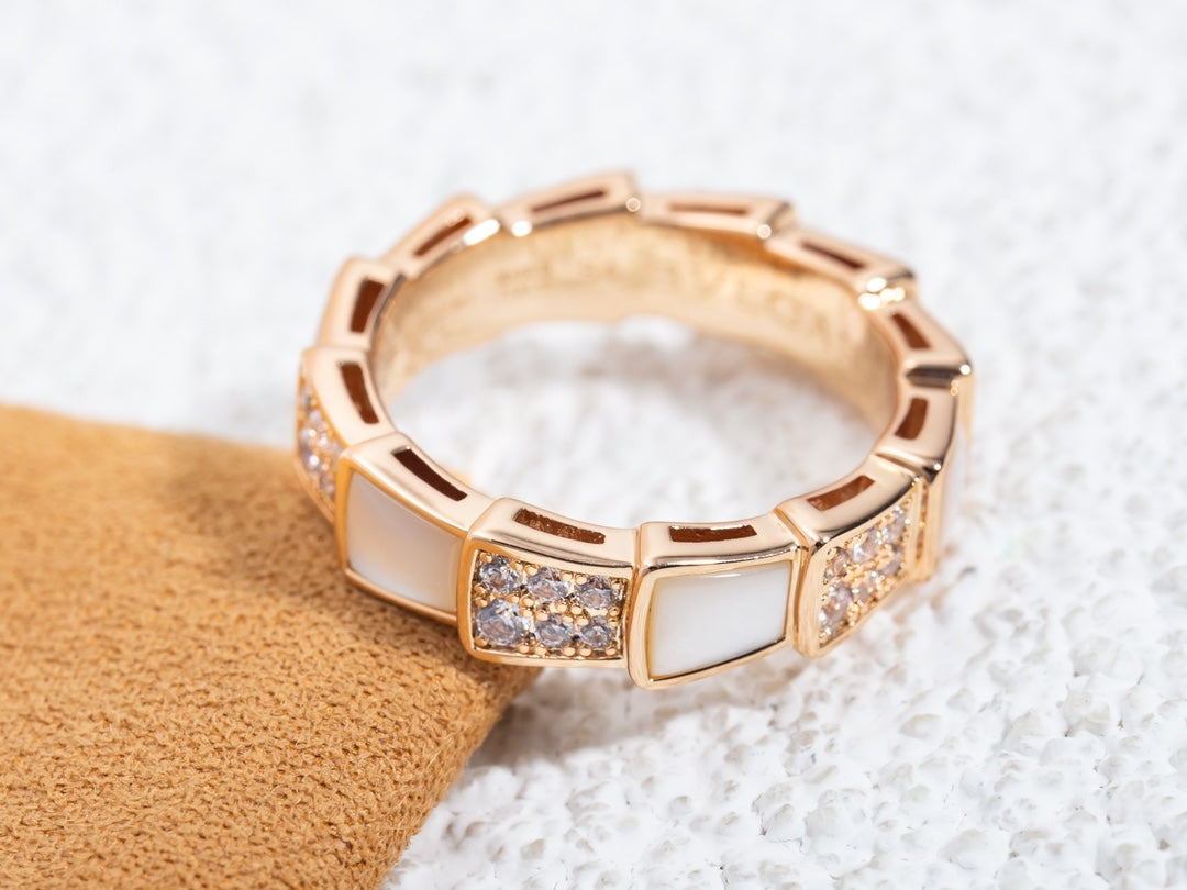 [Kincade Jewelrys]SERPENTI RING PINK GOLD MOP DIAMOND PAVED 4MM