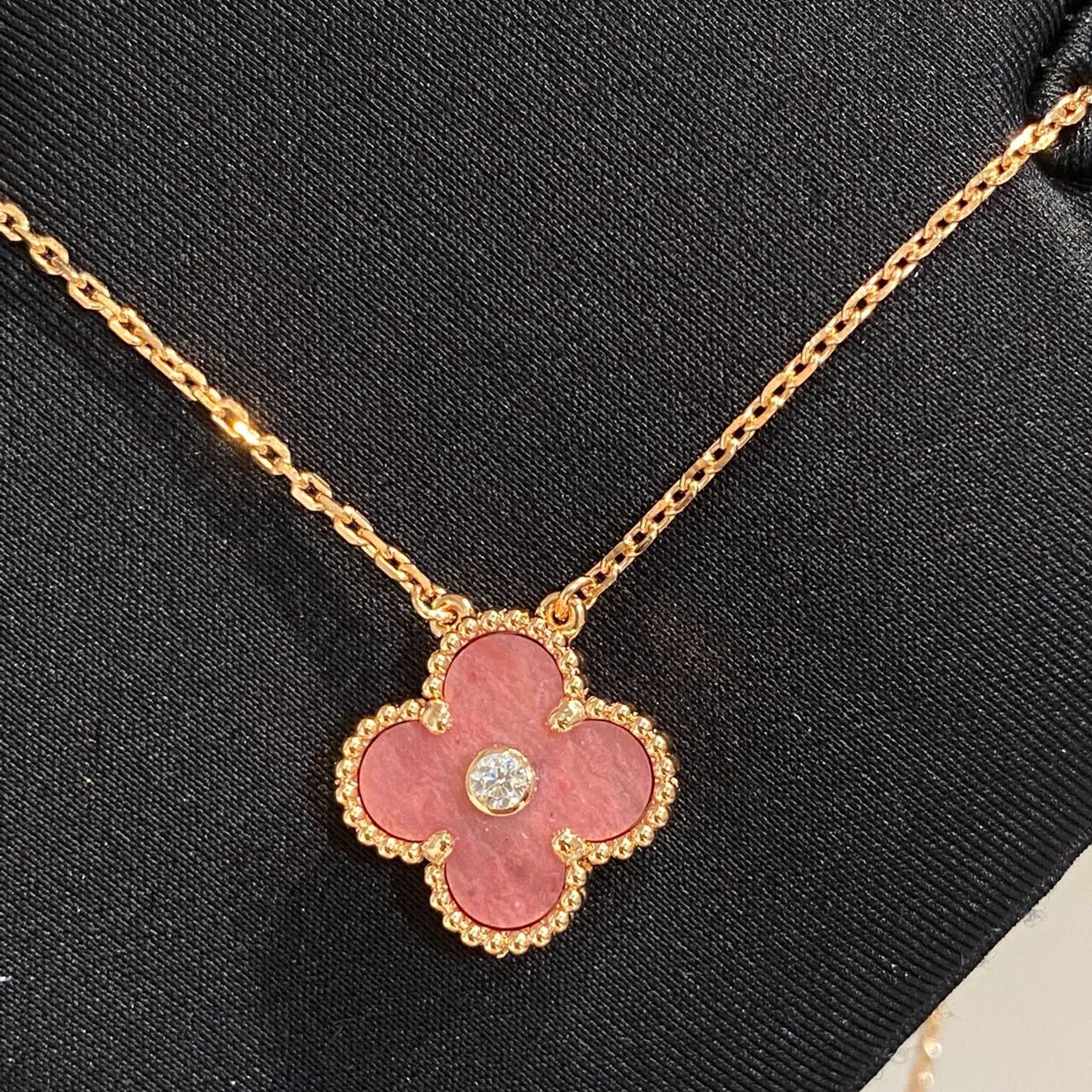 [Kincade Jewelrys]CLOVER 15MM DIAMOND RHODONITE NECKLACE