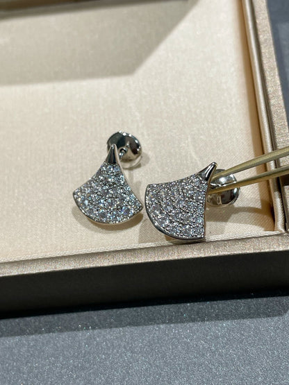 [Kincade Jewelrys]DREAM STUD EARRINGS DIAMOND