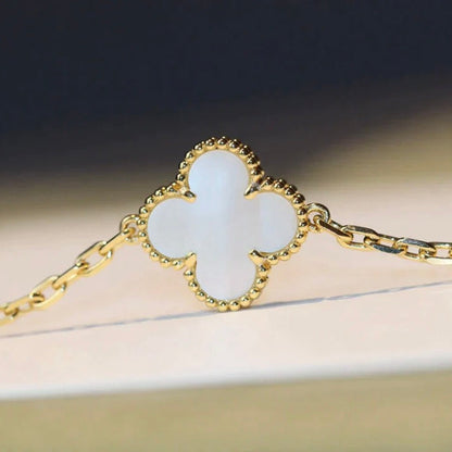 [Kincade Jewelrys]CLOVER 20 MOTIFS WHITE MOP NECKLACE