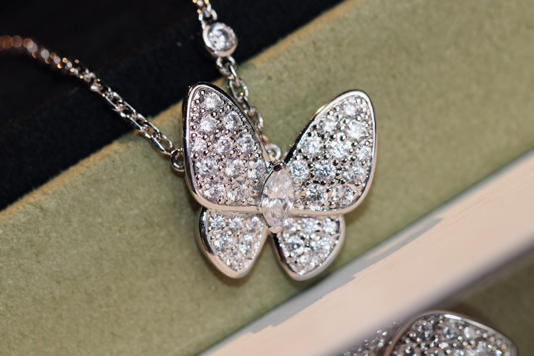 [Kincade Jewelrys]BUTTERFLY DIAMOND NECKLACE