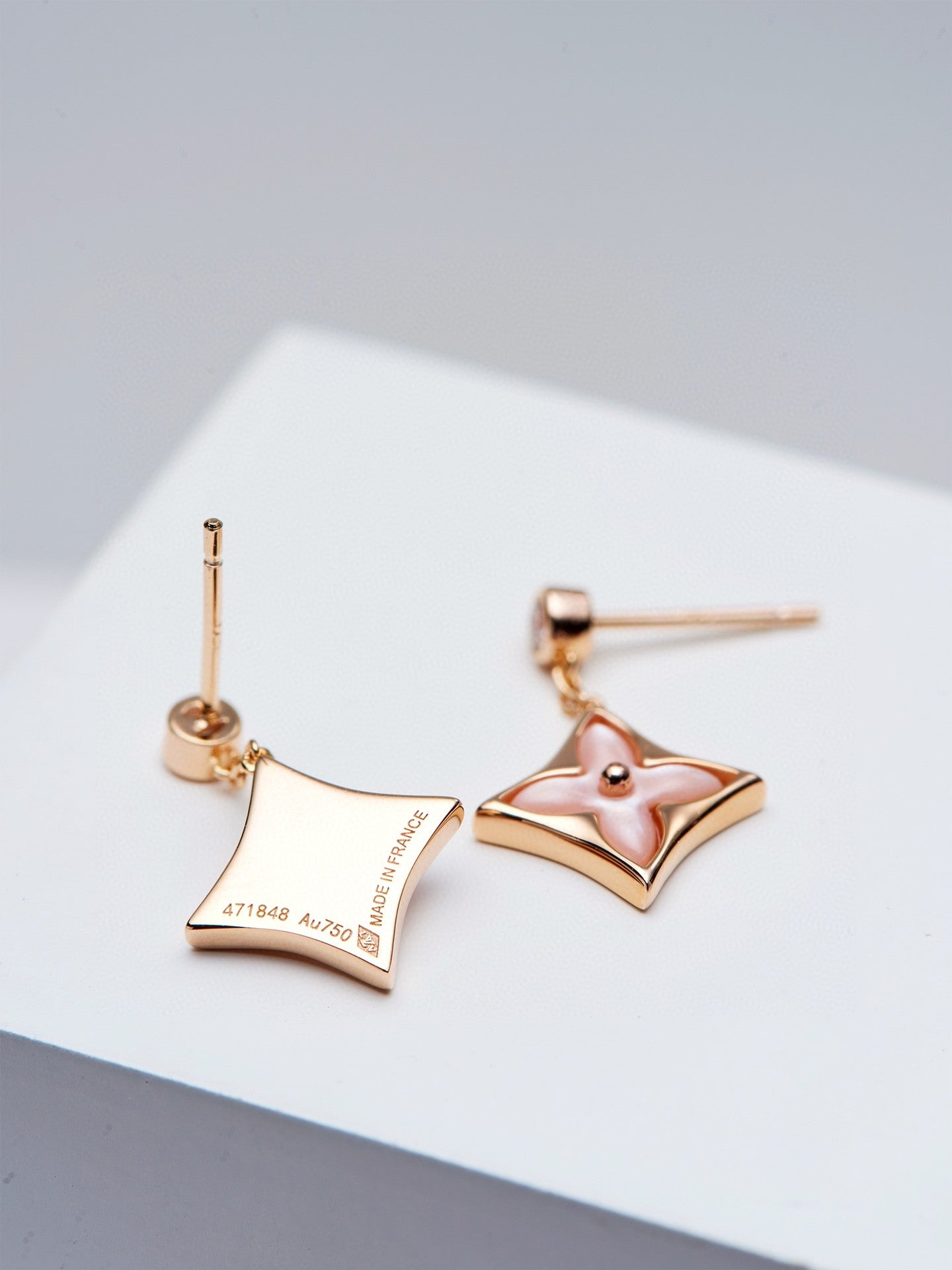 [Kincade Jewelrys]DOUBLE STAR PINK GOLD MOP DROP EARRINGS