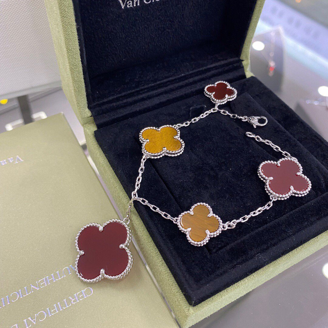 [Kincade Jewelrys]CLOVER 5 MOTIFS SIVLER CARNELIAN TIGER EYE BRACELET