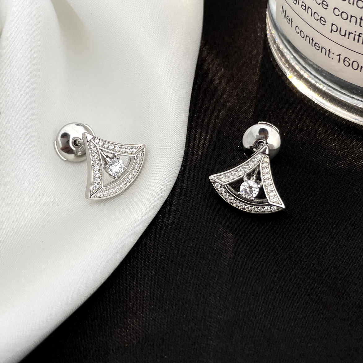 [Kincade Jewelrys]DREAM MINI DIAMOND STUD EARRINGS