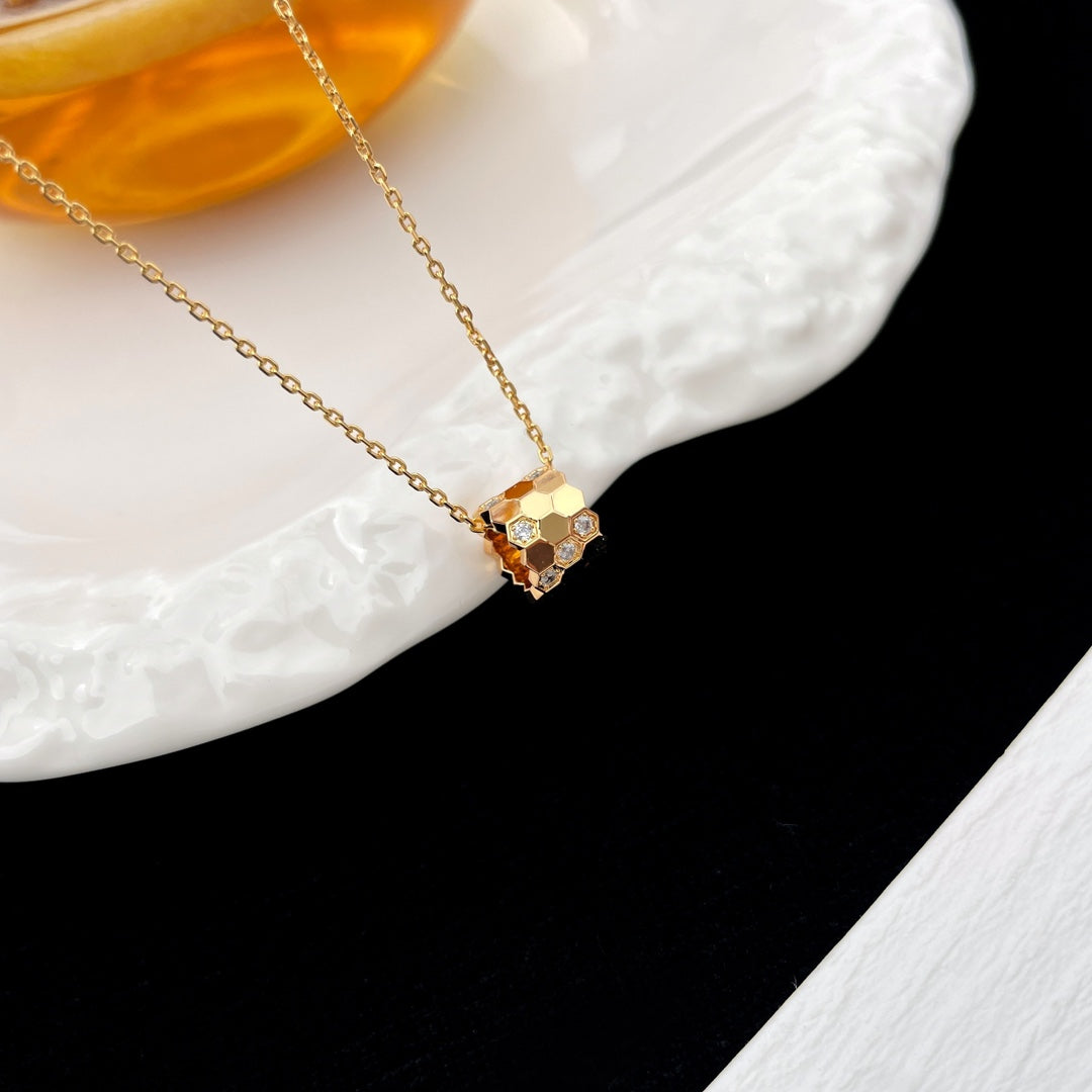 [Kincade Jewelrys]BEE MINI PEDANT DIAMOND NECKLACE
