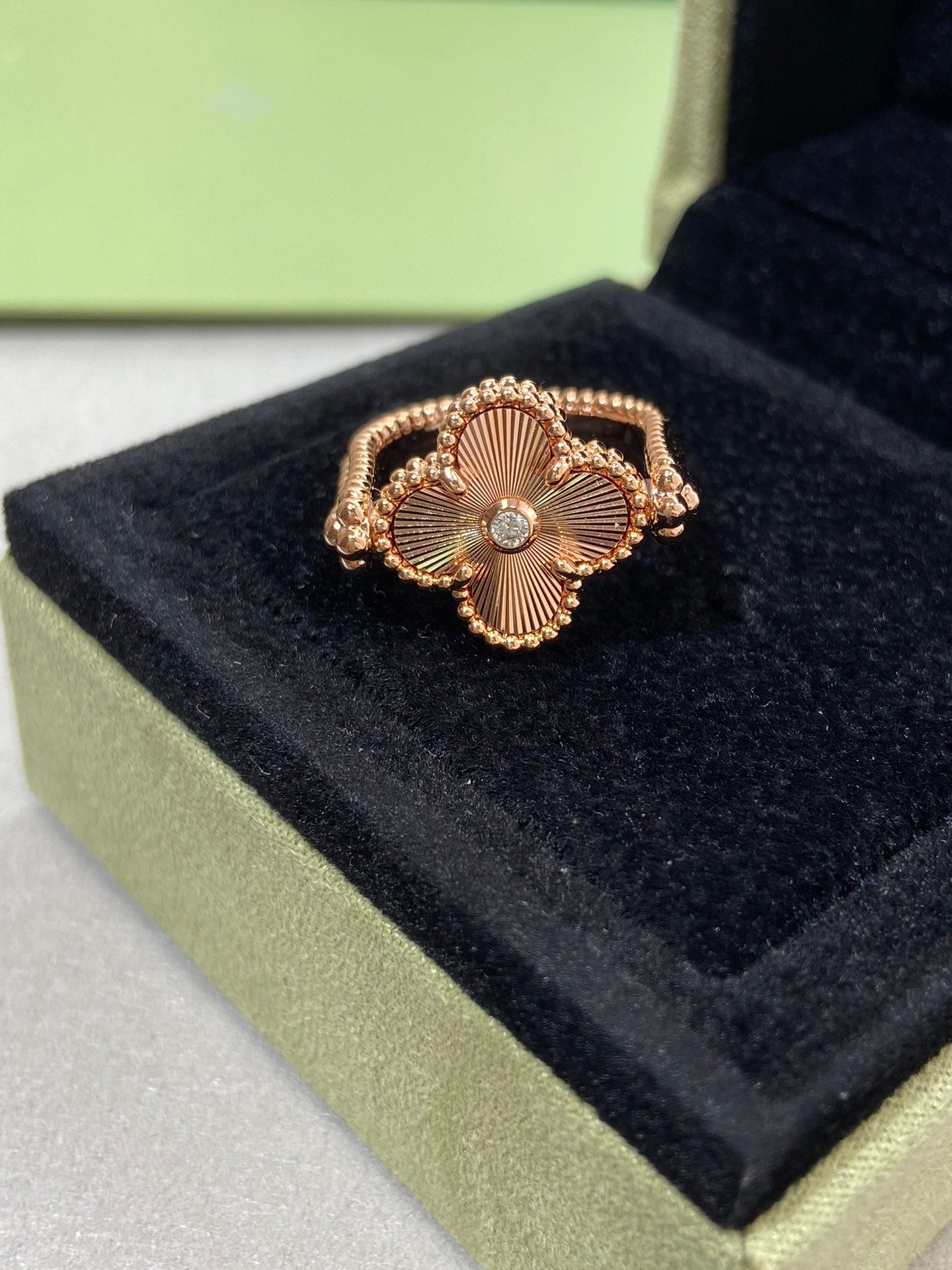 [Kincade Jewelrys]CLOVER RIVERSIBLE ROSE GOLD RING