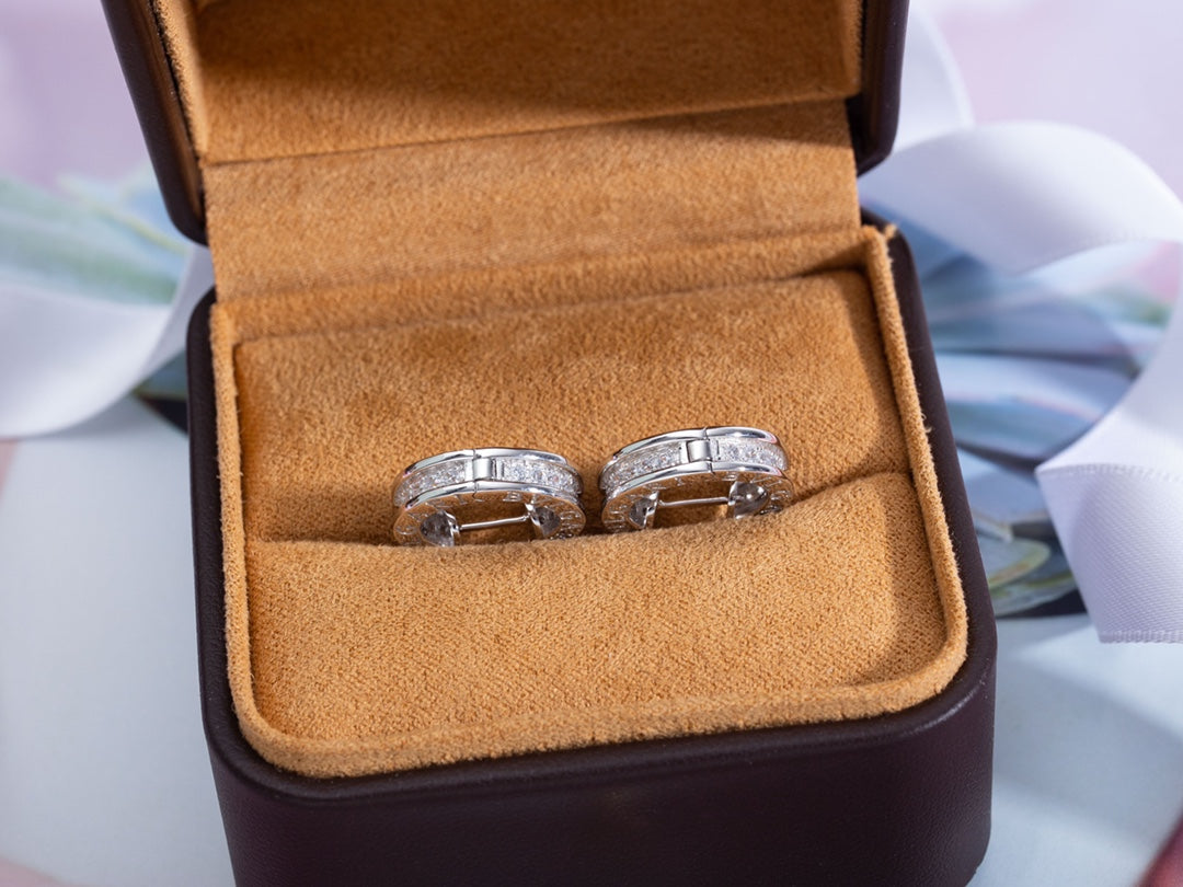 [Kincade Jewelrys]ZERO 1 MINI SILVER DIAMOND EARRINGS