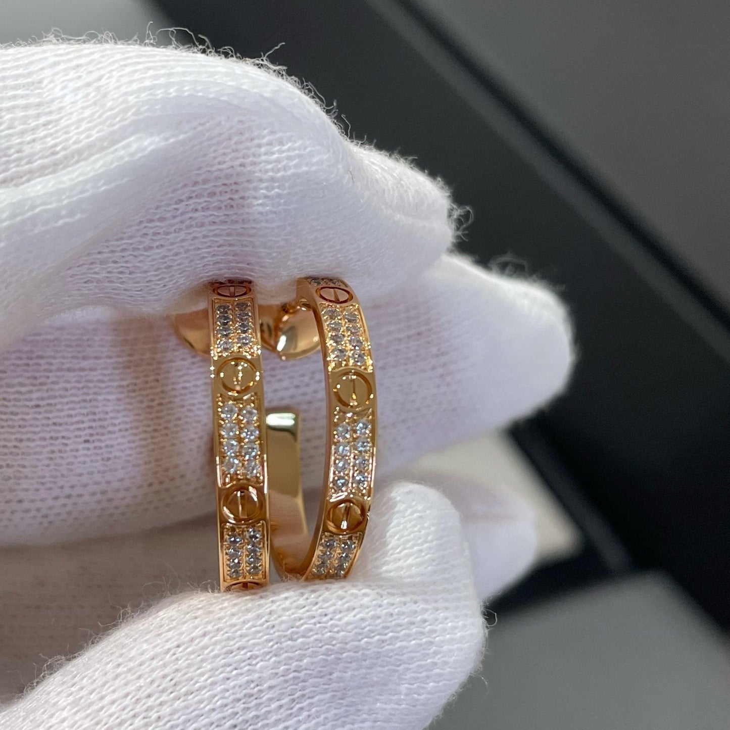 [Kincade Jewelrys]LOVE DIAMOND PINK GOLD HOOP EARRINGS
