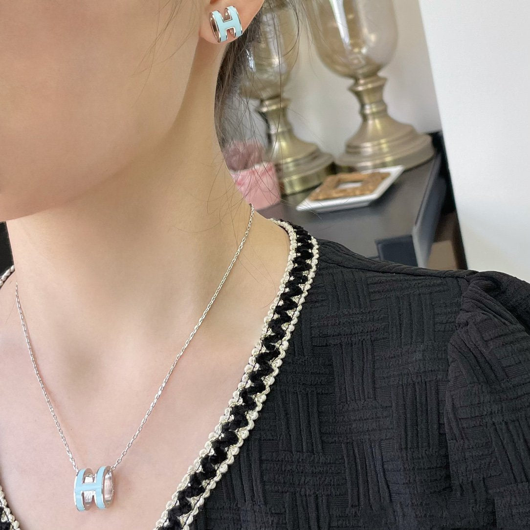[Kincade Jewelrys]POP H SKY BLUE NECKLACE