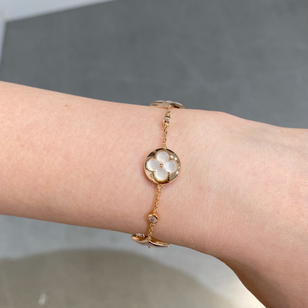 [Kincade Jewelrys]STAR AND SUN 4 MOTIF WHITE MOP PINK GOLD BRACELET