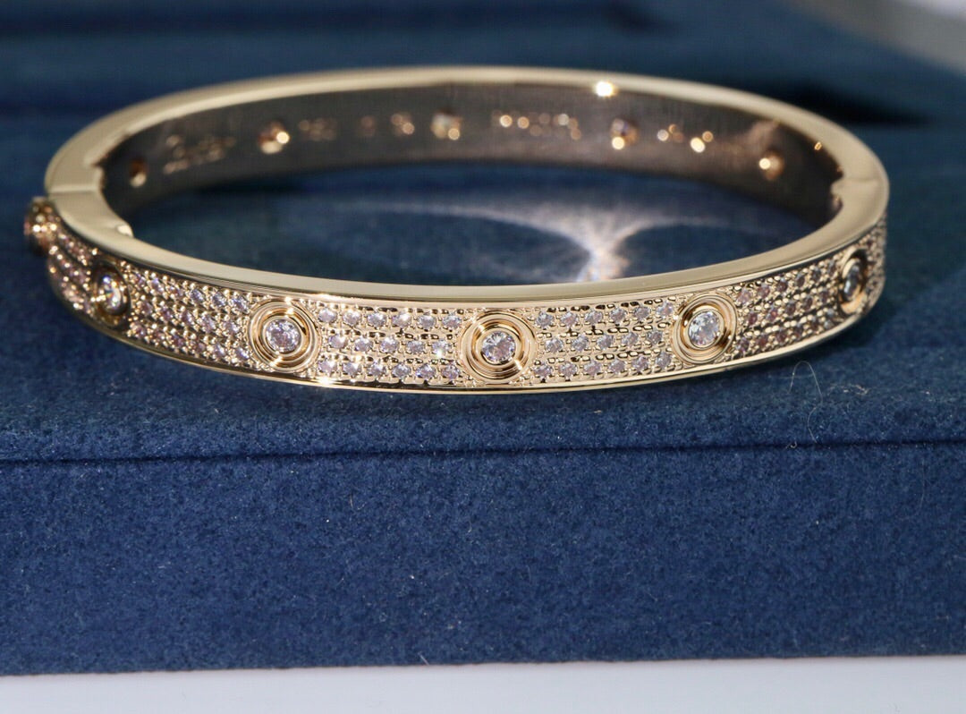 [Kincade Jewelrys]LOVE BRACELET 6.1MM DIAMOND-PAVED 10 BIG DIAMONDS
