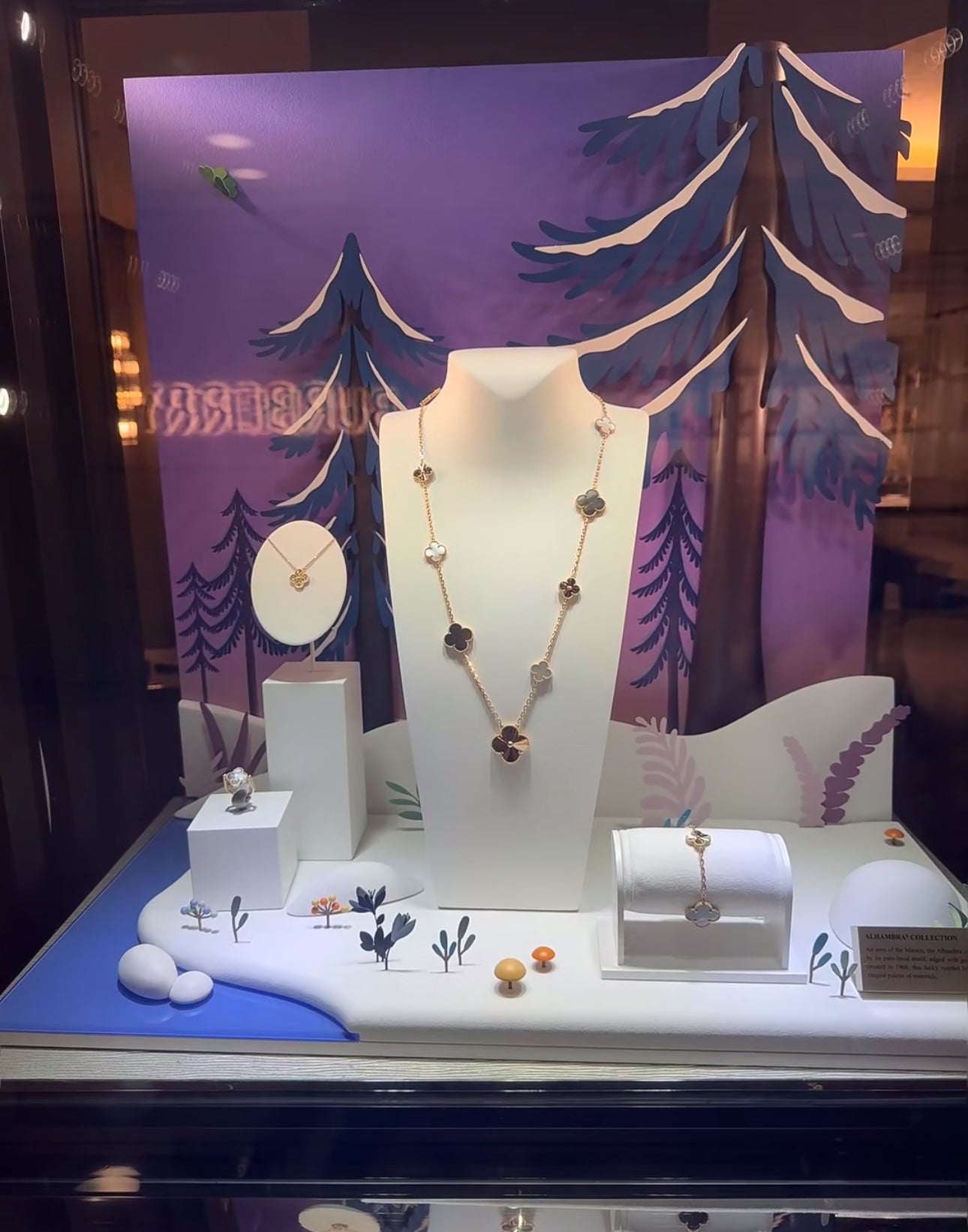 [Kincade Jewelrys]CLOVER 16 MOTIF GREY MOP GOLD NECKLACE