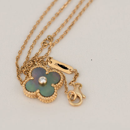 [Kincade Jewelrys]CLOVER 15MM DIAMOND AND MOTHER-OF-GREY NECKLACE