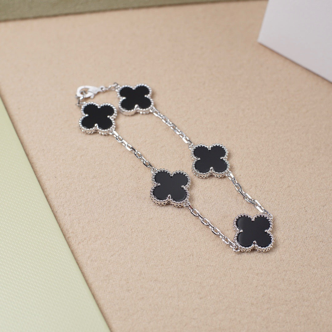 [Kincade Jewelrys]CLOVER 5 MOTIF ONYXS  BRACELET SILVER