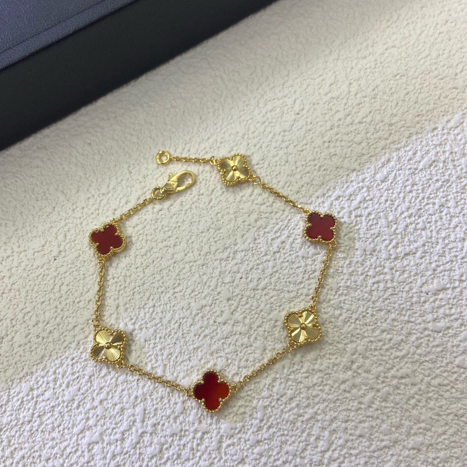 [Kincade Jewelrys]CLOVER 6 MOTIF RED AGATE LASER BRACELET