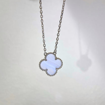 [Kincade Jewelrys]CLOVER 15MM BLUE CHALCEDONY NECKLACE SILVER