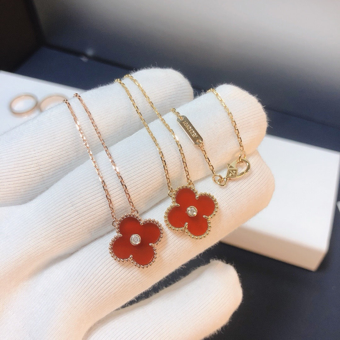[Kincade Jewelrys]CLOVER 15MM DIAMOND CARNELIAN NECKLACE