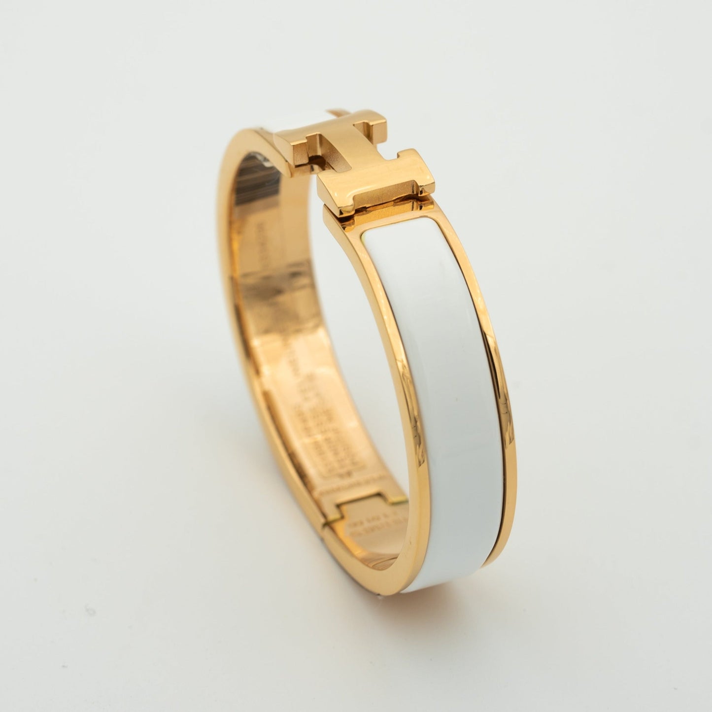 [Kincade Jewelrys]H WHITE BRACELET