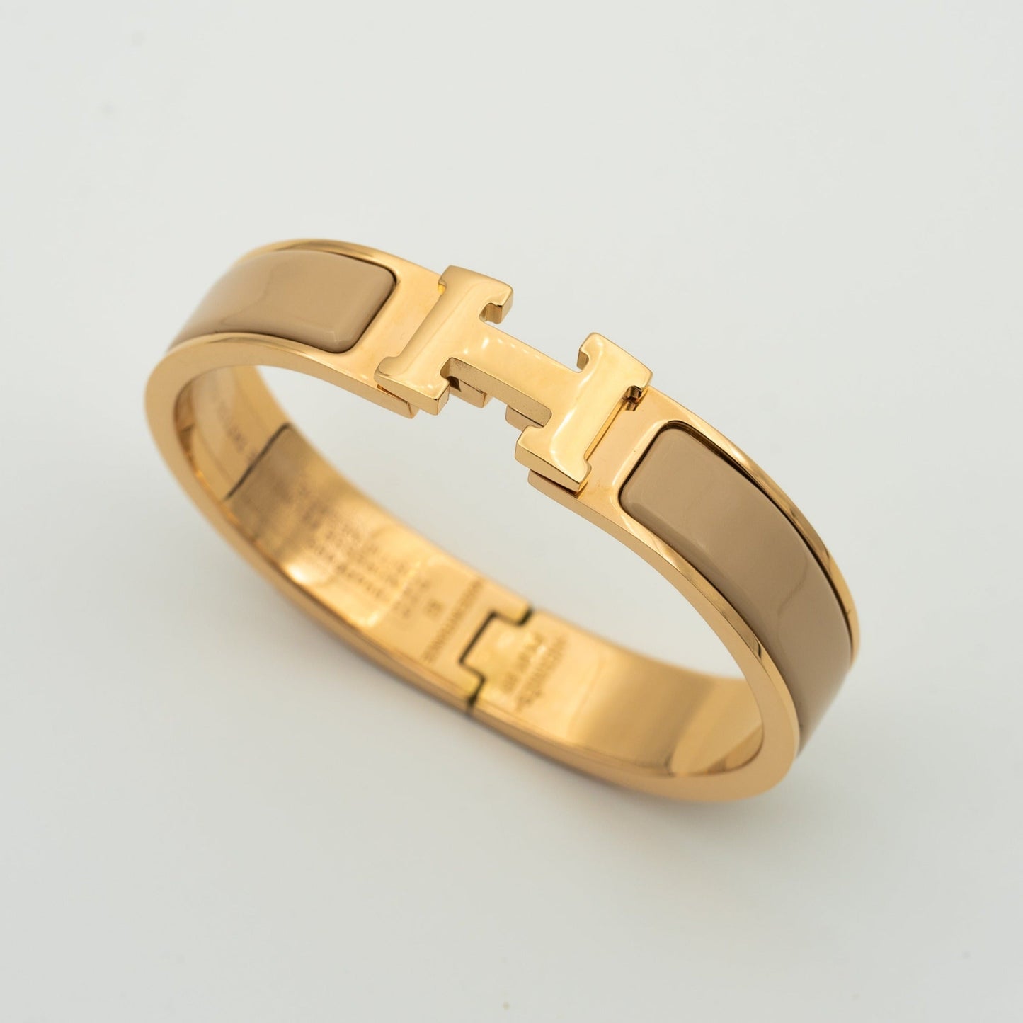 [Kincade Jewelrys]H GREY BRACELET