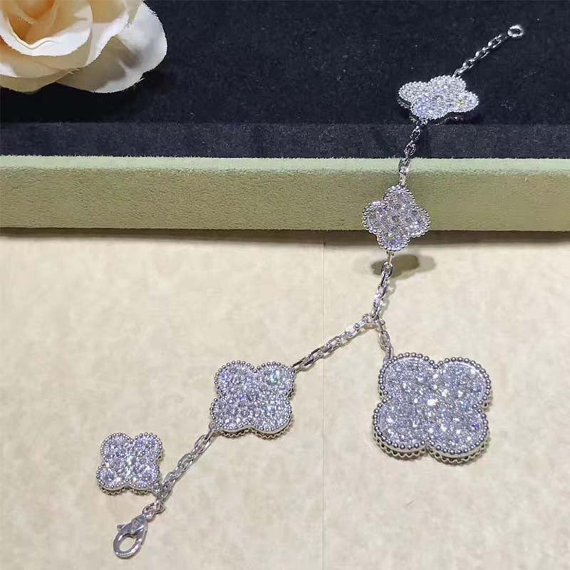 [Kincade Jewelrys]CLOVER 6 MOTIFS SILVER DIAMOND BRACELET