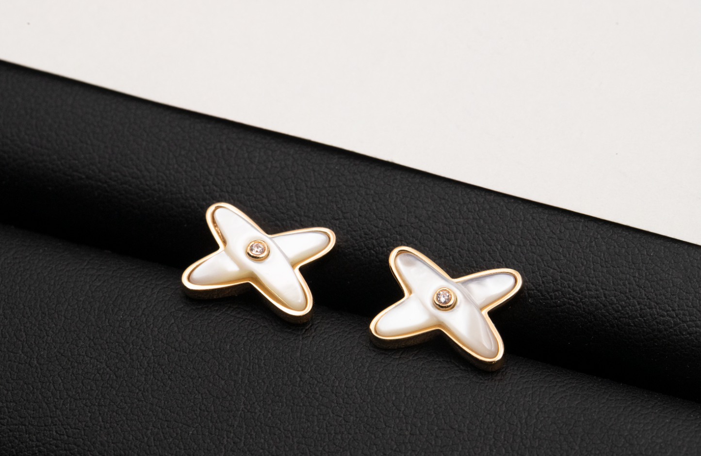 [Kincade Jewelrys]JEUX DE WHITE MOP ROSE GOLD DIAMOND EARRINGS