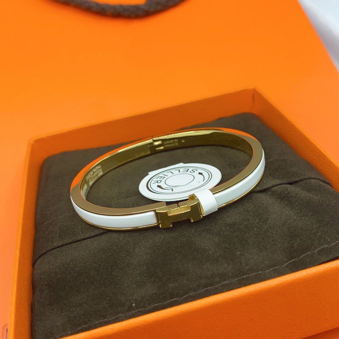 [Kincade Jewelrys]CLASSIC HM CLIC WHITE 8MM ENAMEL BRACELET