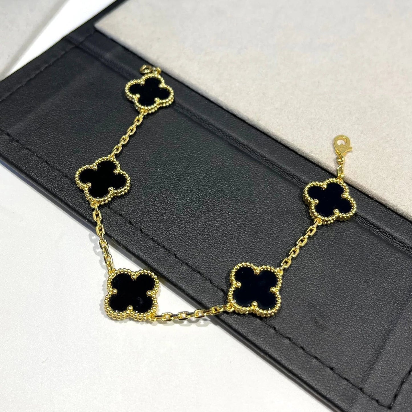 [Kincade Jewelrys]CLOVER  5 MOTIFS BLACK ONYX BRACELET