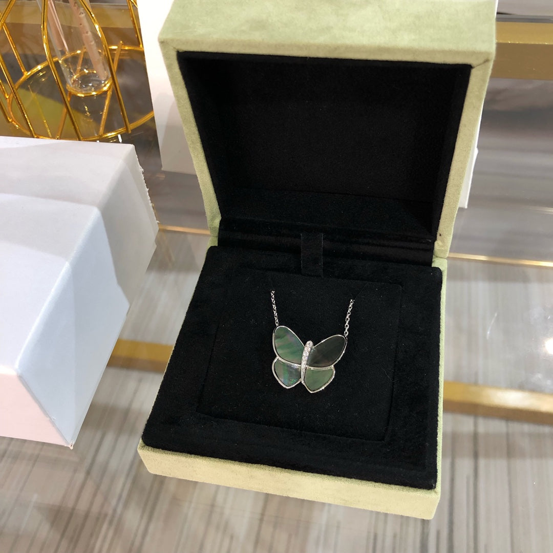 [Kincade Jewelrys]LARGE BUTTERFLY SILVER PENDANT DIAMOND NECKLACE