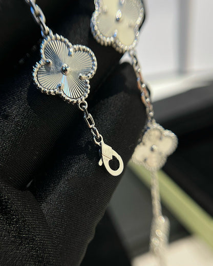 [Kincade Jewelrys]CLOVER SILVER 5 MOTIFS BRACELET